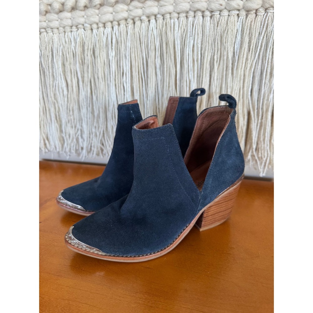 Jeffrey Campbell Cromwell Navy Blue Suede Silver Toe Heel Hardware Bootie Size 6
